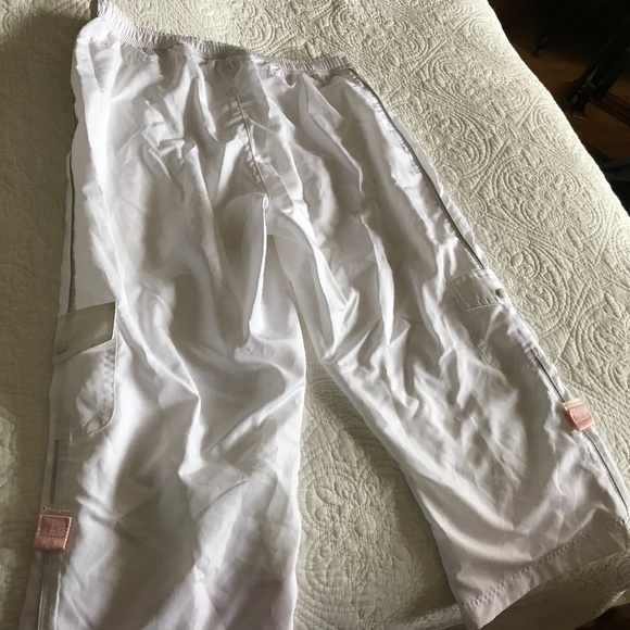 Classic Champion Capri Pants - size Large - Picture 6 of 9